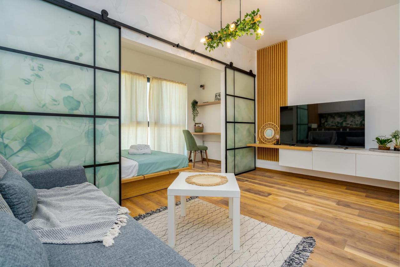 Botanic Nest Panoramic Studio 布加勒斯特 外观 照片