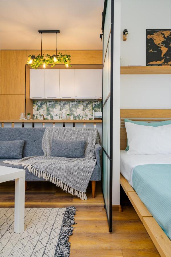 Botanic Nest Panoramic Studio 布加勒斯特 外观 照片